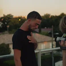 Posłuchaj wykonawcy TAZ, obejrzyj teledyski, przeczytaj biografię, zobacz daty tras koncertowych i nie tylko!