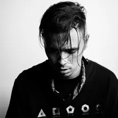 Écoutez Less Van Cloud, regardez des vidéoclips, lisez la biographie, consultez les dates de tournée et plus encore !