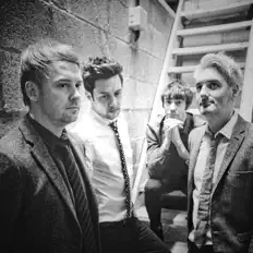 Guilt Coinsを聴いたり、ミュージックビデオを鑑賞したり、経歴やツアー日程などを確認したりしましょう！