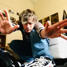 Listen to Billy La Signy, watch music videos, read bio, see tour dates & more!