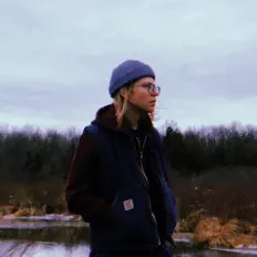 Écoutez Allyson Smith, regardez des vidéoclips, lisez la biographie, consultez les dates de tournée et plus encore !