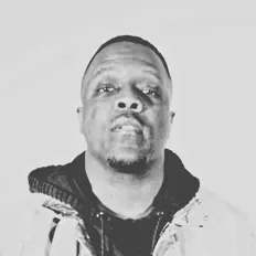 Hör dir C-Mirk an, schau dir Musikvideos an, lies die Biografie, finde Tourdaten und mehr!