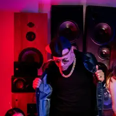 Ascolta Tony Styles, guarda video musicali, leggi la biografia, vedi le date del tour & altro!