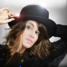 Ouve Marta Wiley, vê vídeos de música, lê a biografia, vê as datas da digressão e muito mais!