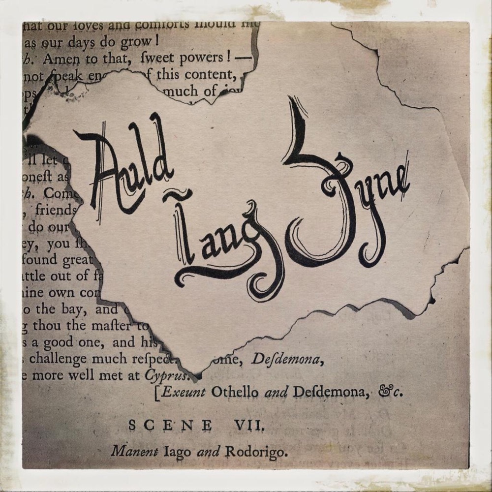 Обложка альбома «Auld Lang Syne (feat. Chelsea Johnson) - Single» — XL the Band, Swollen Members & Alpha Omega