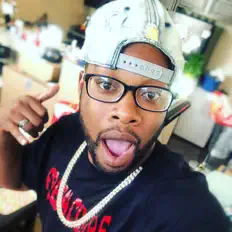 Listen to Kyle Lewis, watch music videos, read bio, see tour dates & more!