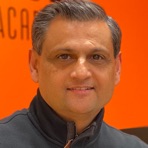 Amir Khan
