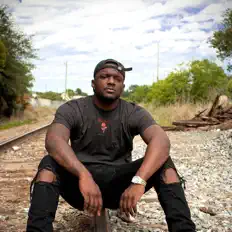 收听 RICOxRICH、观看音乐视频、阅读小传、查看巡演日期等 ！