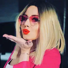 Saryを聴いたり、ミュージックビデオを鑑賞したり、経歴やツアー日程などを確認したりしましょう！