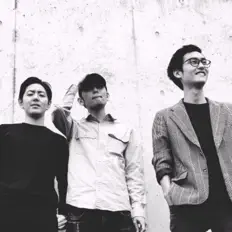 Écoutez New Biboujin, regardez des vidéoclips, lisez la biographie, consultez les dates de tournée et plus encore !