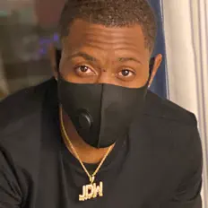 Luister naar JonWall, bekijk muziekvideo's, lees de bio, bekijk de tourdata, en meer!