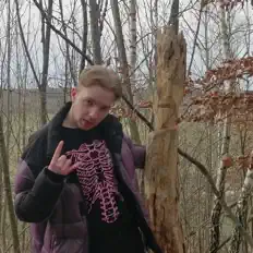 Escucha a Assassin Night, mira videos musicales, lee su biografía, consulta las fechas de las gira y más.