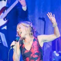Liza Pulman
