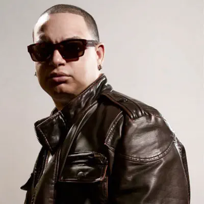 Listen to Bdo Berardo, watch music videos, read bio, see tour dates & more!