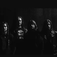 收听 Lifeless、观看音乐视频、阅读小传、查看巡演日期等 ！