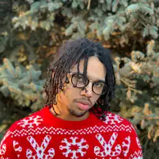 Ouça Black Caillou, assista a videoclipes, leia a biografia, veja as datas das turnês e mais!