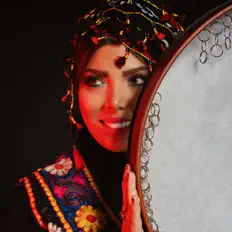 聆聽 Asal Malekzadeh、觀看音樂影片、閱讀小傳、查看巡演日期等！