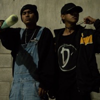 Derecho por lo chueco - Single - Triple J