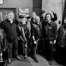 聆聽 Chileanmetal、觀看音樂影片、閱讀小傳、查看巡演日期等！