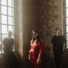 Escucha a AGAVOID, mira vídeos musicales, lee la biografía, consulta fechas de giras y mucho más.