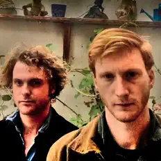 Mini Homer을(를) 듣고, 뮤직 비디오를 보고, 약력을 읽고, 투어 일정 등을 확인하세요!