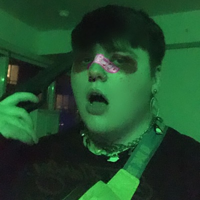 Tell Me That I'm Pretty </3 (feat. Heartbreakxo) - Single