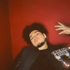 Escucha a Northstar, mira vídeos musicales, lee la biografía, consulta fechas de giras y mucho más.