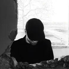 Y.A.G.A dinle, müzik videolarını izle, biyografisini oku, tur tarihlerini ve daha fazlasını gör!