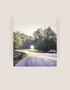 Listen to Vague002, watch music videos, read bio, see tour dates & more!