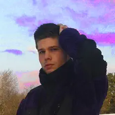 收听 amici466、观看音乐视频、阅读小传、查看巡演日期等 ！