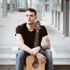 Écoutez Jarod Sievers, regardez des vidéoclips, lisez la biographie, consultez les dates de tournée et plus encore !