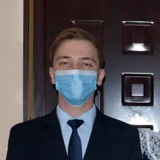 收听 Sthal、观看音乐视频、阅读小传、查看巡演日期等 ！