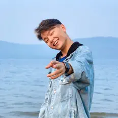 Ascolta Good Zhan, guarda video musicali, leggi la biografia, vedi le date del tour & altro!