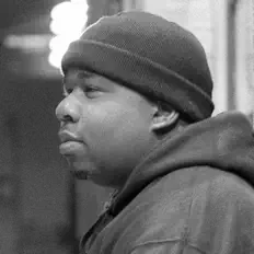 Luister naar Owtlaw Chris, bekijk muziekvideo's, lees de bio, bekijk de tourdata, en meer!