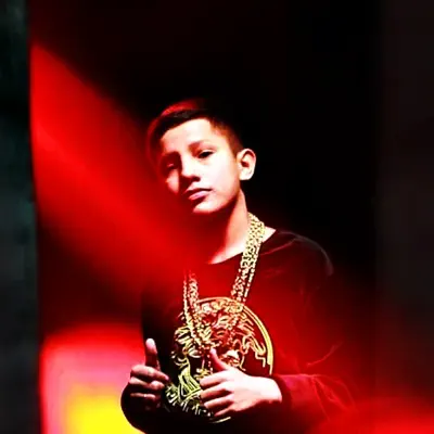Listen to Dehilan, watch music videos, read bio, see tour dates & more!