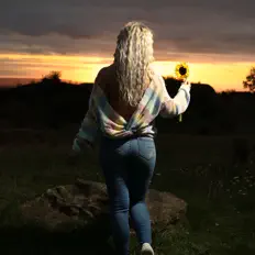 Dengarkan Lissy Jane, tonton video musik, baca bio, lihat tanggal tur & lainnya!