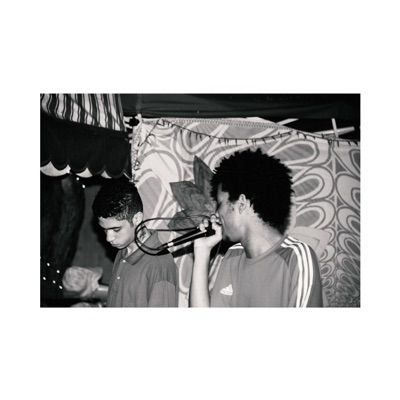 Feriado - Single