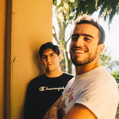 Listen to Gaminow, watch music videos, read bio, see tour dates & more!