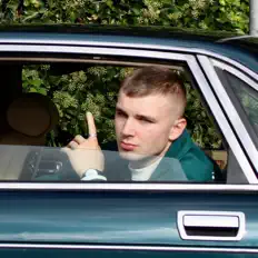 Posłuchaj wykonawcy Keat James, obejrzyj teledyski, przeczytaj biografię, zobacz daty tras koncertowych i nie tylko!