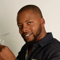 CG 3: песни, клипы, биография, даты выступлений и многое другое.