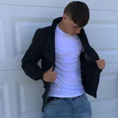 Escucha a YungBoyVibin, mira vídeos musicales, lee la biografía, consulta fechas de giras y mucho más.