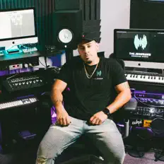 Poslechněte si interpreta MixedbyJayTee, sledujte hudební videa, přečtěte si životopis, podívejte se na data turné a další informace.