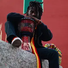 Hör dir Mic Truth Da Nomad A.K.A Boogie Mkab an, schau dir Musikvideos an, lies die Biografie, finde Tourdaten und mehr!