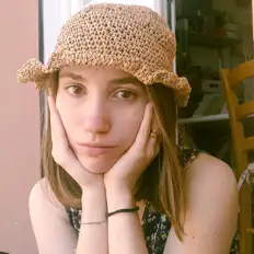 Écoutez MARTA, regardez des vidéoclips, lisez la biographie, consultez les dates de tournée et plus encore !