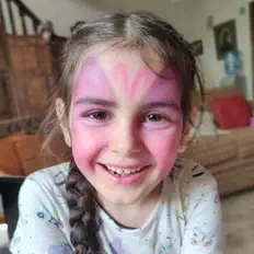 聆聽 Eliza Wolf、觀看音樂影片、閱讀小傳、查看巡演日期等！