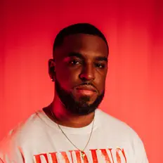 Ascolta Pluto, guarda video musicali, leggi la biografia, vedi le date del tour & altro!