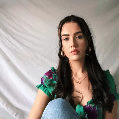 Listen to Émilie Rachel, watch music videos, read bio, see tour dates & more!
