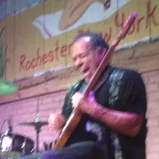 Ascolta Billy Thompson, guarda video musicali, leggi la biografia, vedi le date del tour & altro!