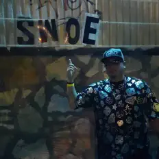 Playaboyswag Lowを聴いたり、ミュージックビデオを鑑賞したり、経歴やツアー日程などを確認したりしましょう！