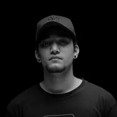 Eddixo dinle, müzik videolarını izle, biyografisini oku, tur tarihlerini ve daha fazlasını gör!